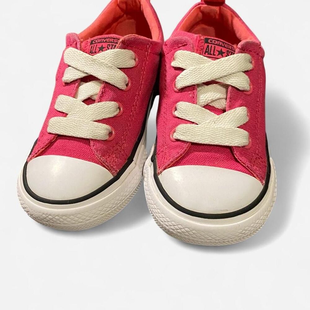 Converse-kids Pink and White toddler shoes